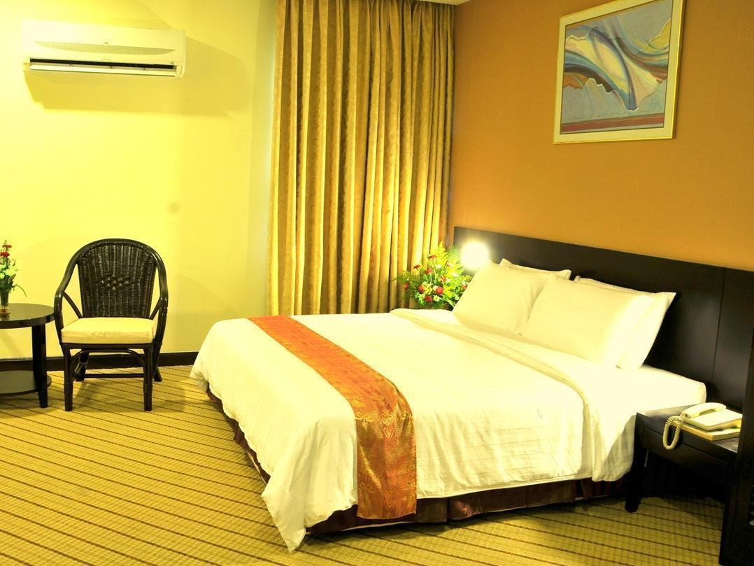 Oyo 89693 Perkasa Hotel Keningau Near Hospital Keningau Dış mekan fotoğraf