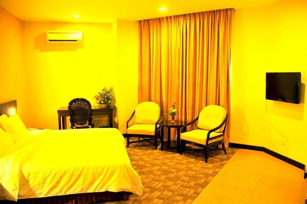 Oyo 89693 Perkasa Hotel Keningau Near Hospital Keningau Dış mekan fotoğraf