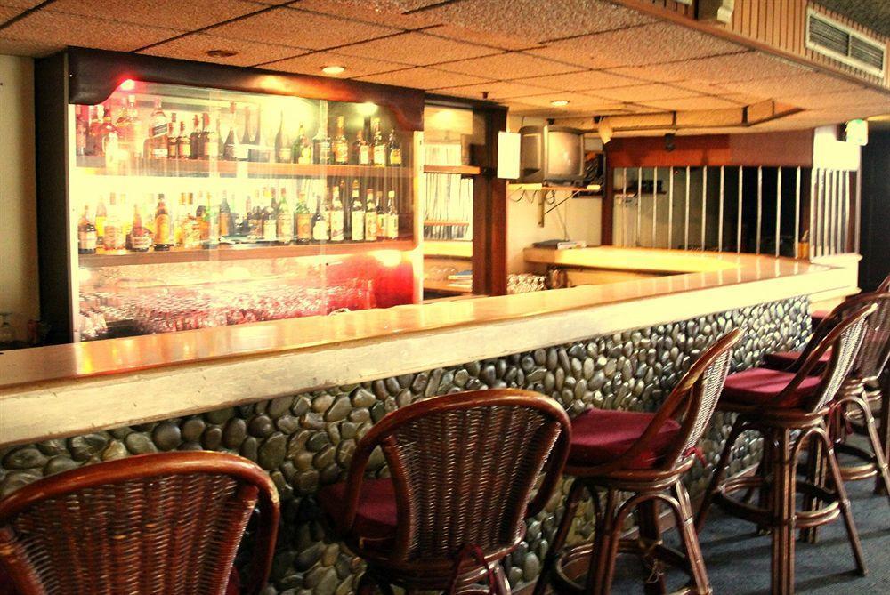Oyo 89693 Perkasa Hotel Keningau Near Hospital Keningau Dış mekan fotoğraf