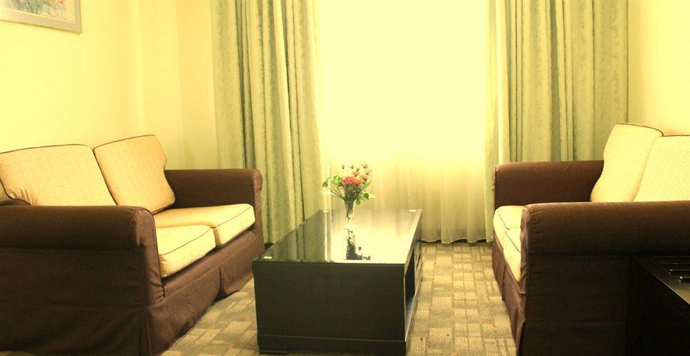Oyo 89693 Perkasa Hotel Keningau Near Hospital Keningau Dış mekan fotoğraf