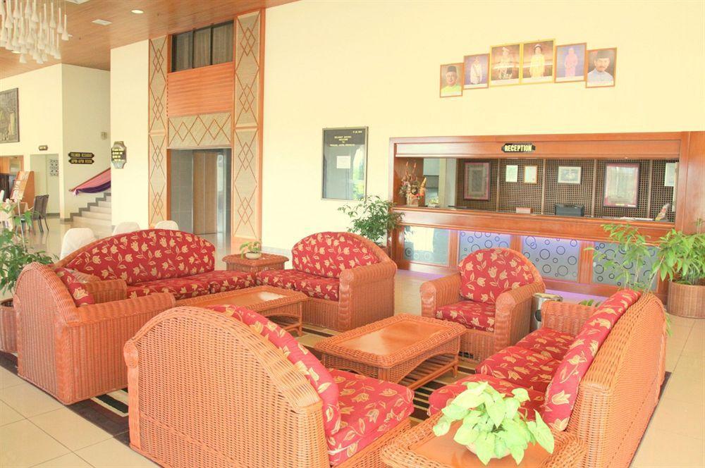 Oyo 89693 Perkasa Hotel Keningau Near Hospital Keningau Dış mekan fotoğraf