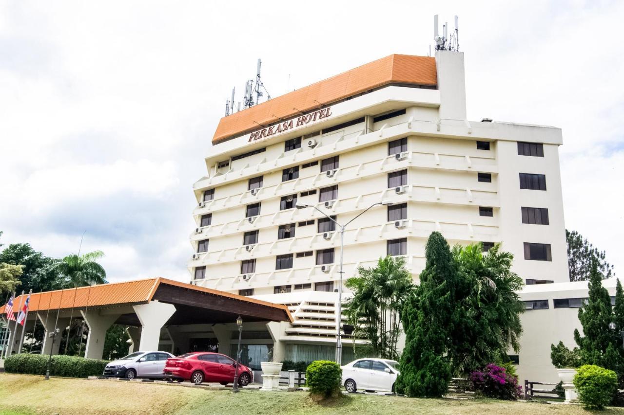 Oyo 89693 Perkasa Hotel Keningau Near Hospital Keningau Dış mekan fotoğraf