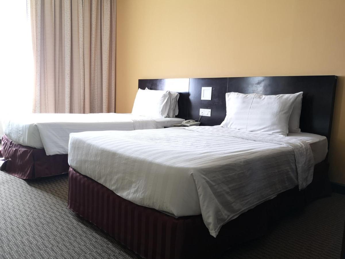 Oyo 89693 Perkasa Hotel Keningau Near Hospital Keningau Dış mekan fotoğraf